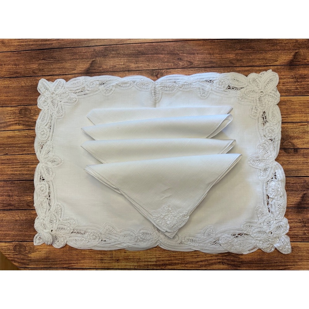 Vintage White Battenberg Lace Linen Placemat & Napkins Set Floral Scalloped 4 pc